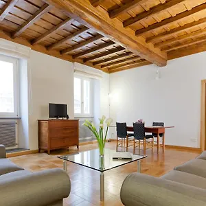 https://pantheon-suite-apartment.it-romehotels.com